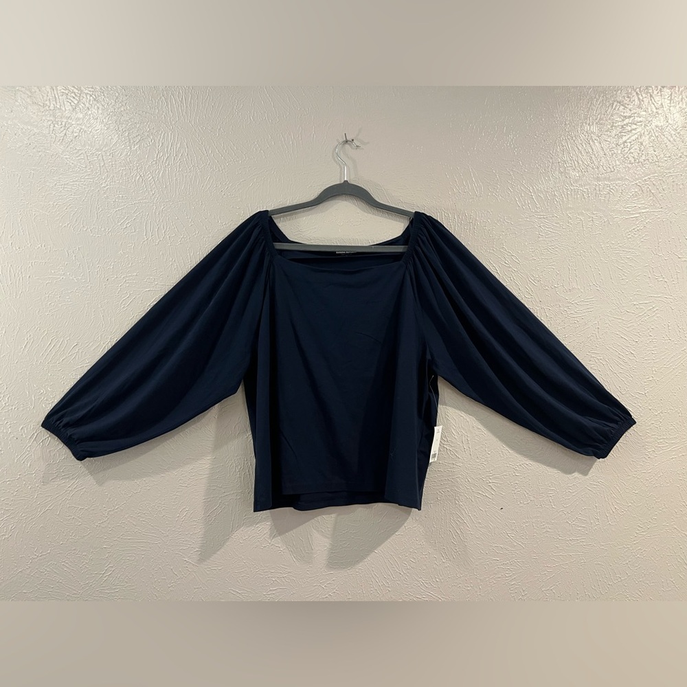 BRAND NEW Banana Republic Square top
